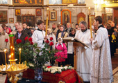 В Великую субботу в Архиерейском подворье совершена Литургия св. Василия Великого 