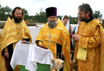Закладка памятной капсулы в стену будущего храма в селе Старое Гришкино. Размер фото: 1027,74 Kb [1200X819]