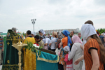 Праздничное богослужение в храме Серафима Саровского. Размер увеличенного изображения: 257,03 Kb [1000X664]