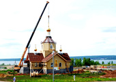 На храм св. Георгия Победоносца установлены купола 