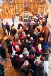 Пребывание мощей святой Матроны Московской в Боровецком храме. Увеличить изображение. Размер файла: 1133,62 Kb [800X1200]