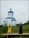 Праздник Святой Троицы в селе Коноваловка. Размер увеличенного изображения: 791,97 Kb [900X1200]