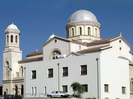 Синод Кипрской Церкви осудил контракты о внебрачном сожительстве