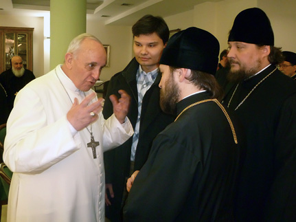 Митрополит Иларион встретился с новоизбранным Папой